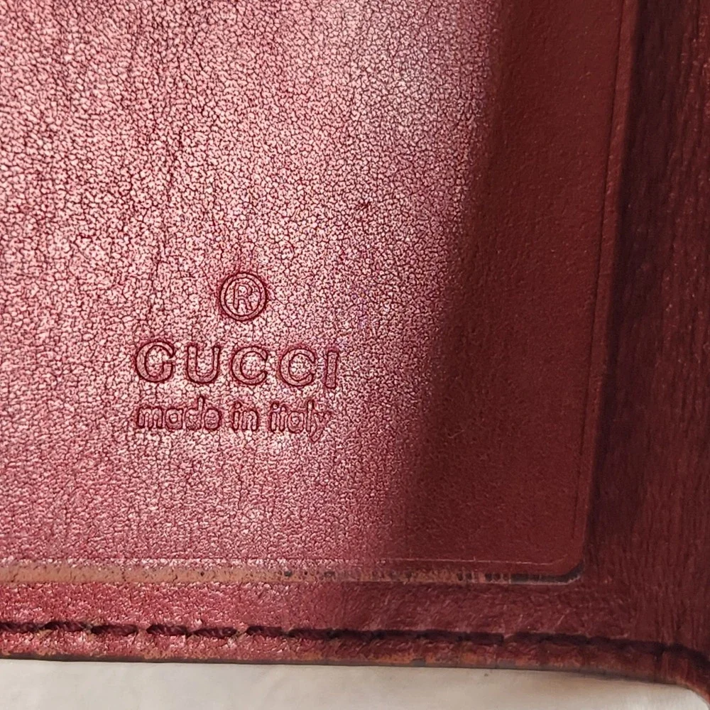 Gucci beautiful key